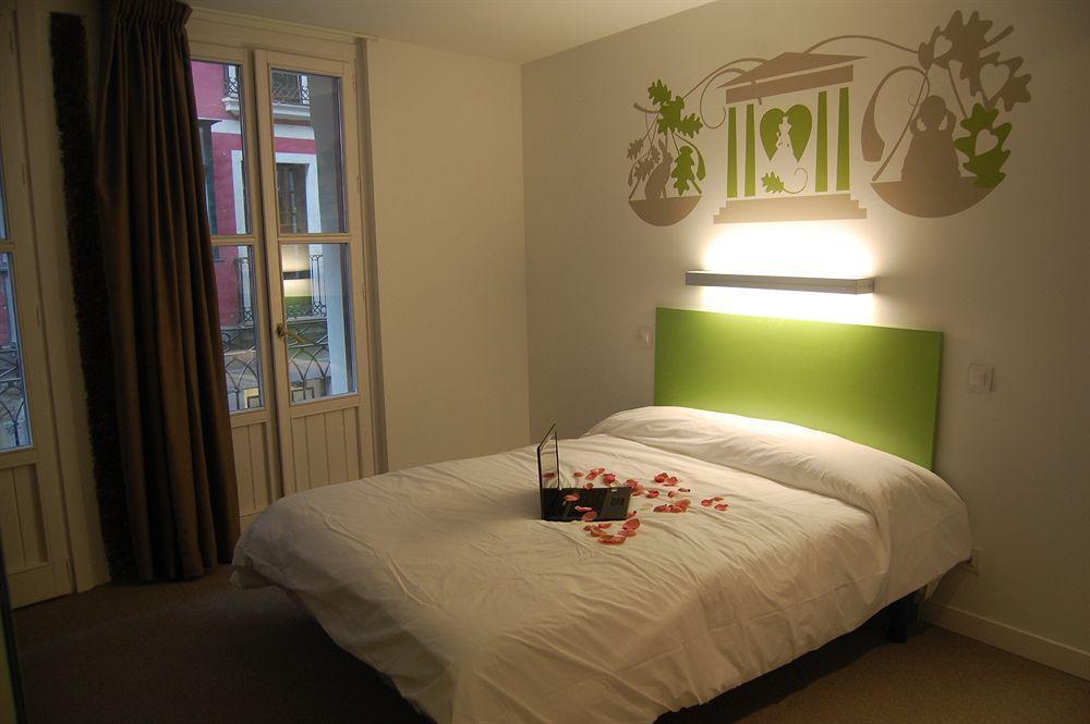 Pension Aliciazzz Bed And Breakfast Bilbao Ngoại thất bức ảnh