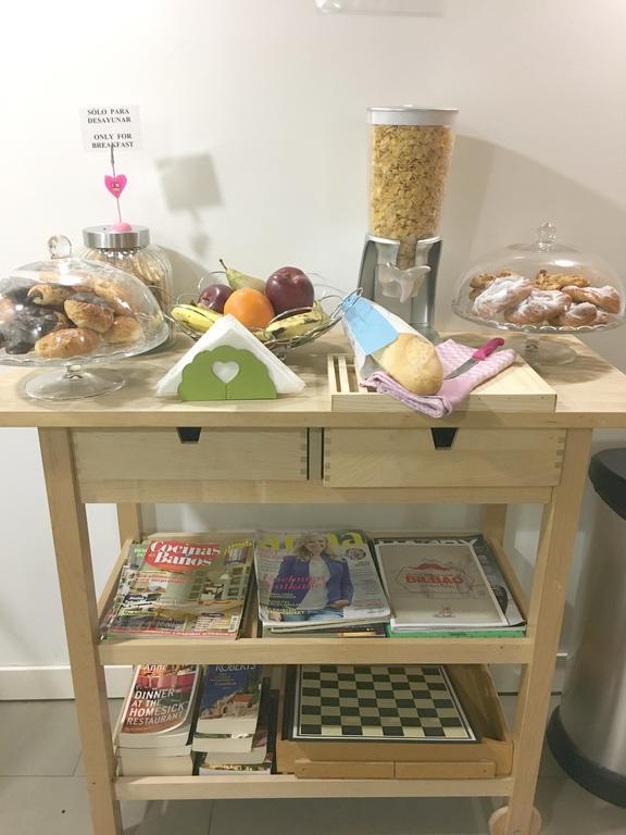 Pension Aliciazzz Bed And Breakfast Bilbao Ngoại thất bức ảnh