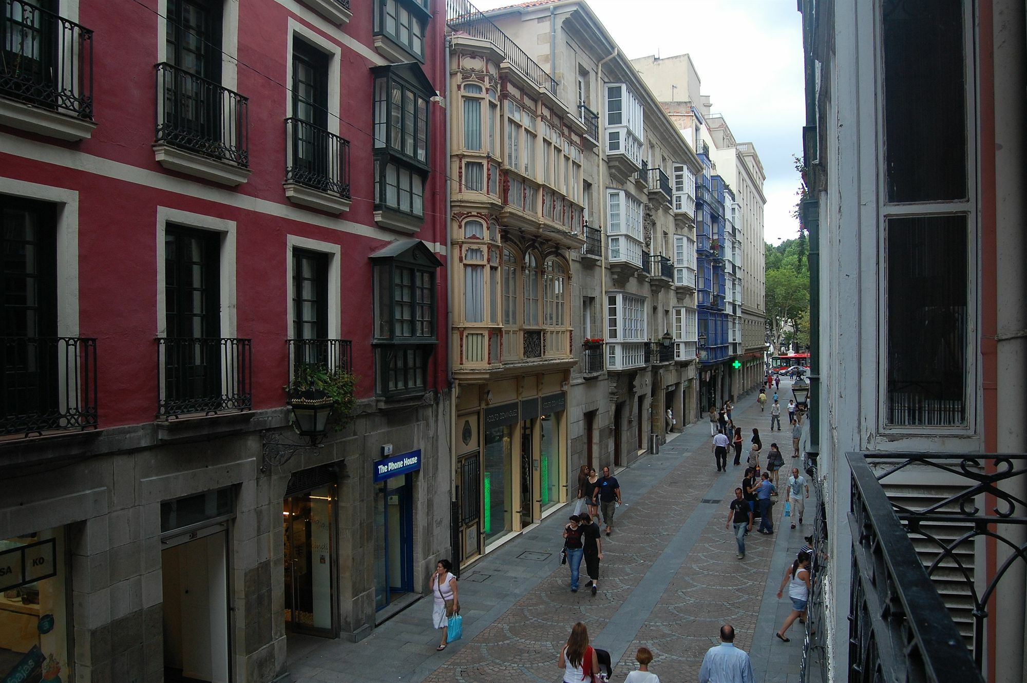 Pension Aliciazzz Bed And Breakfast Bilbao Ngoại thất bức ảnh
