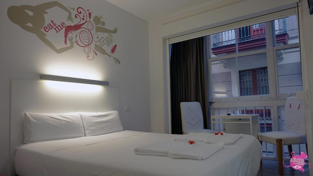 Pension Aliciazzz Bed And Breakfast Bilbao Ngoại thất bức ảnh